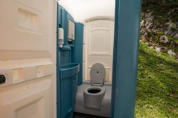 Best Long-term porta potty rental  in Rossmoyne, OH